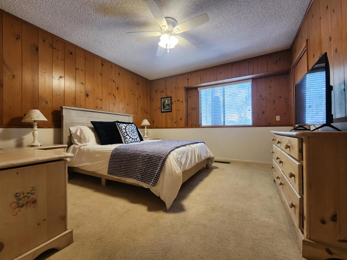 Silver Pines Lodge Айдълуайлд Екстериор снимка