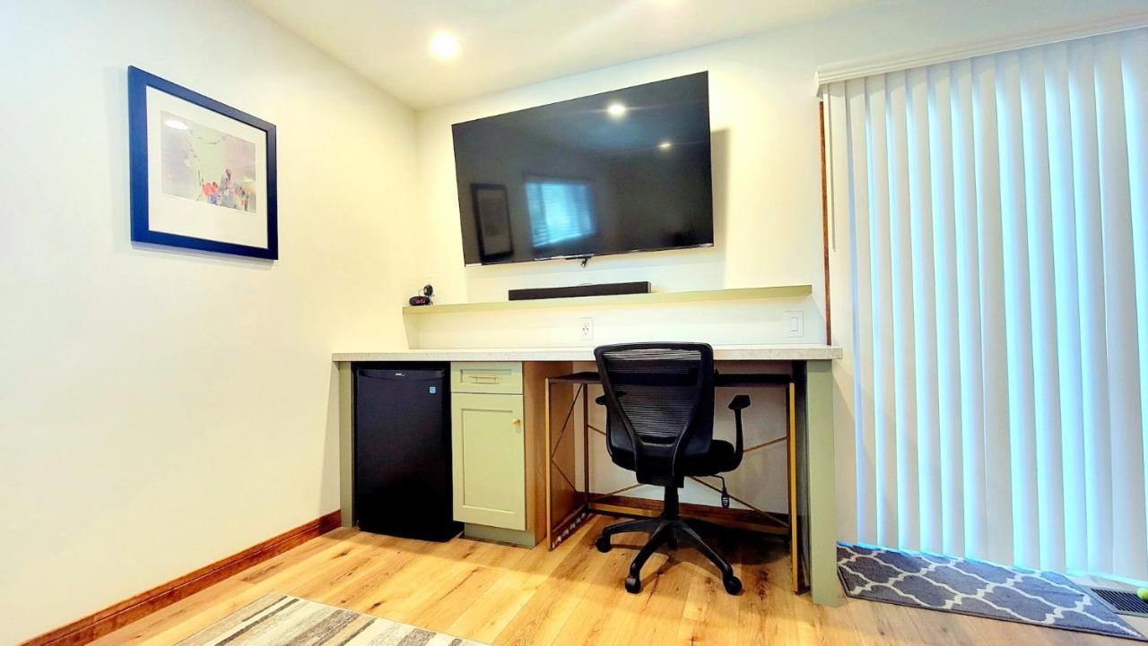 Silver Pines Lodge Айдълуайлд Екстериор снимка